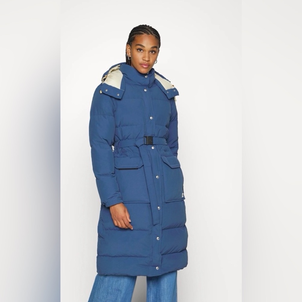 The North Face Blue Puffer Coat with Cream Lining